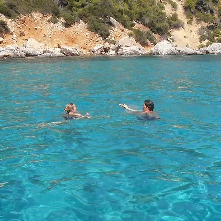 Chriason & Skyros
